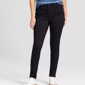Universal Thread Black Velvet Skinny Jeans 27